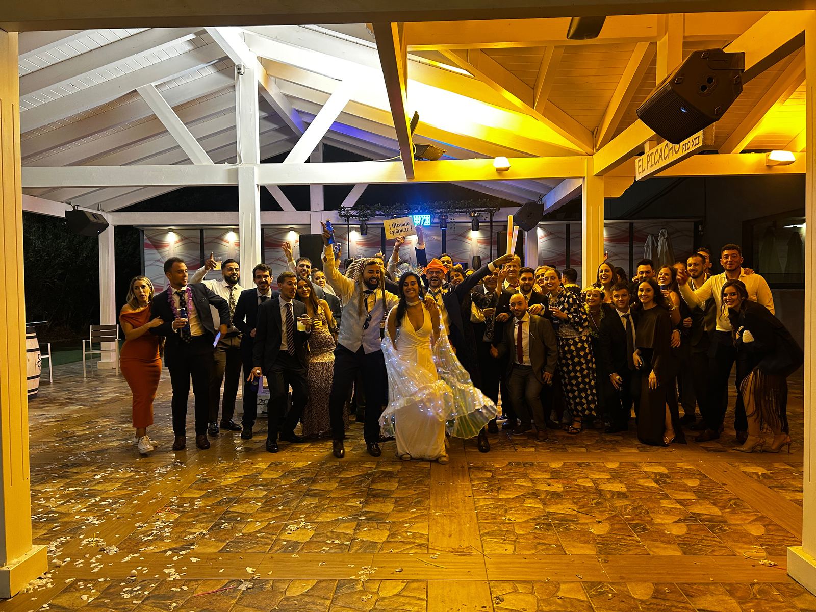 Bodas con Doblebeat Show